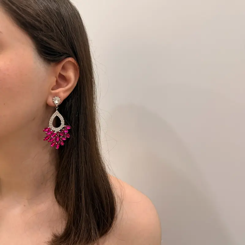 گوشواره اشکی جواهری سرخابی کد GO00304