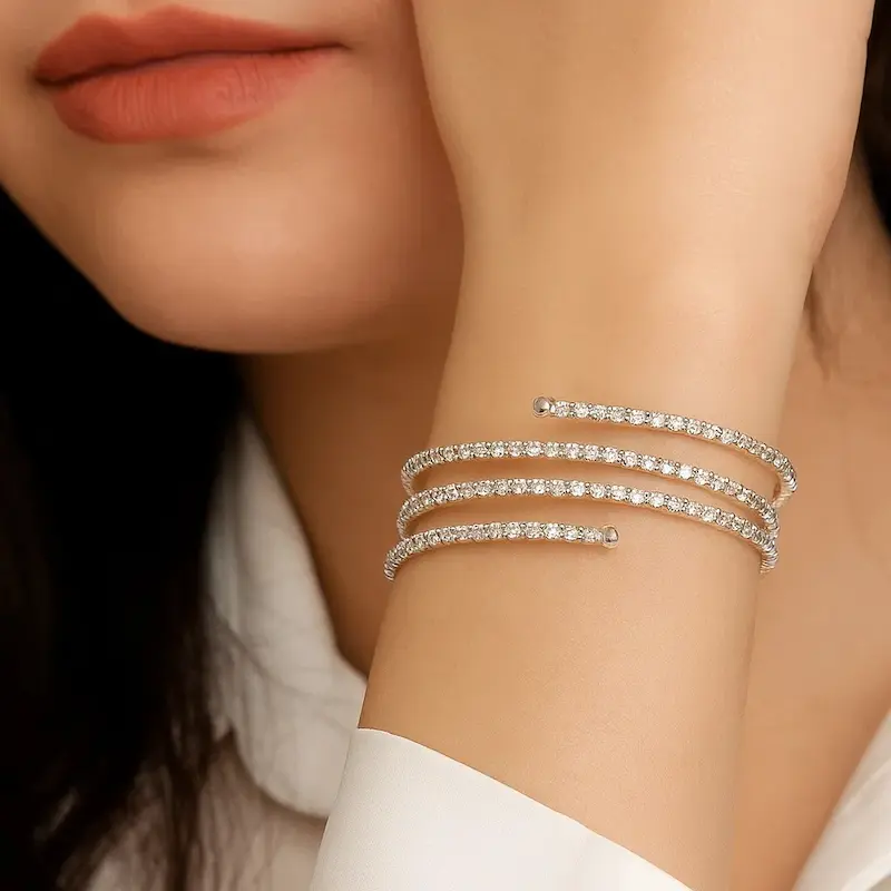 دستبند دخترانه و زنانه نقره ای