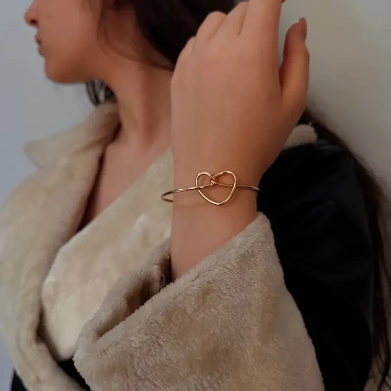 بنگل طلایی ژوپینگ طرح قلب مینیمال زنانه