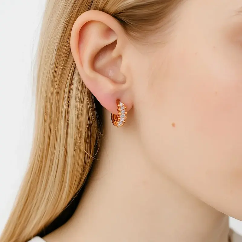 گوشواره طلایی الماسه ژوپینگ