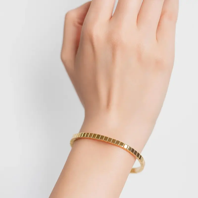 دستبند طلایی آسا 