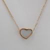 گردنبند طلایی قلب صدفی استیل