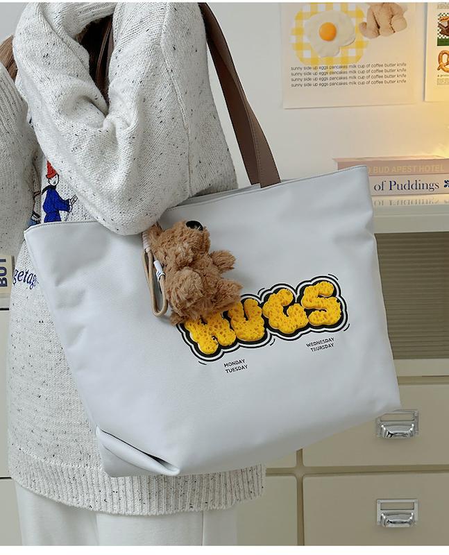 توت بگ Hugs 💛