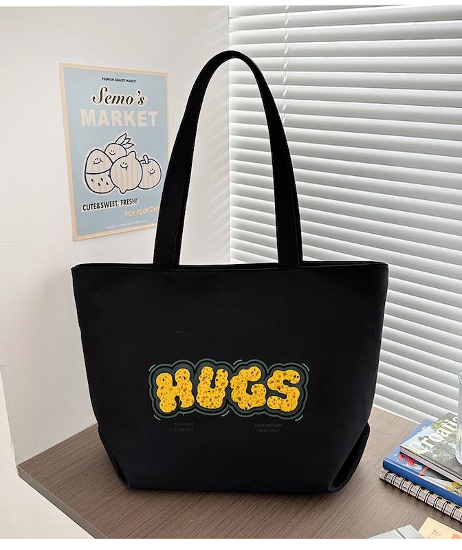 توت بگ Hugs 💛