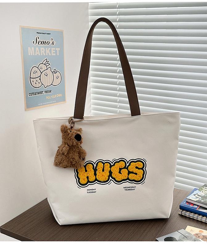 توت بگ Hugs 💛