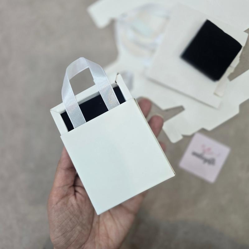 جعبه کشویی سفید اکسسوری7*8 