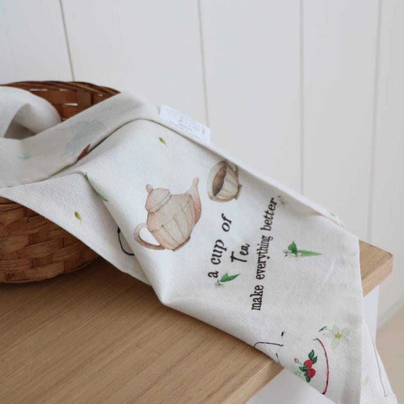 دستمال آشپزخانه یک فنجان چای