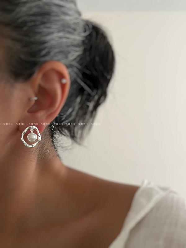 گوشواره دفرمه مروارید متحرک 