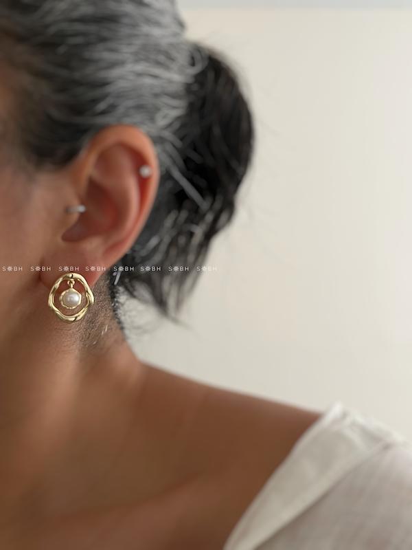 گوشواره دفرمه مروارید متحرک 