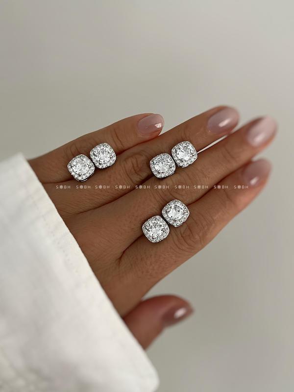 گوشواره جواهری مربع 