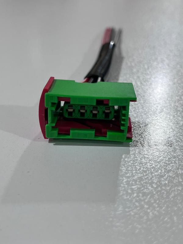 5040/ سوکت سنسور اکسیژن مادگی ساژم