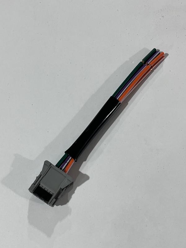 5131/ سوکت فن بخاری پژو 206 داخل اتاق