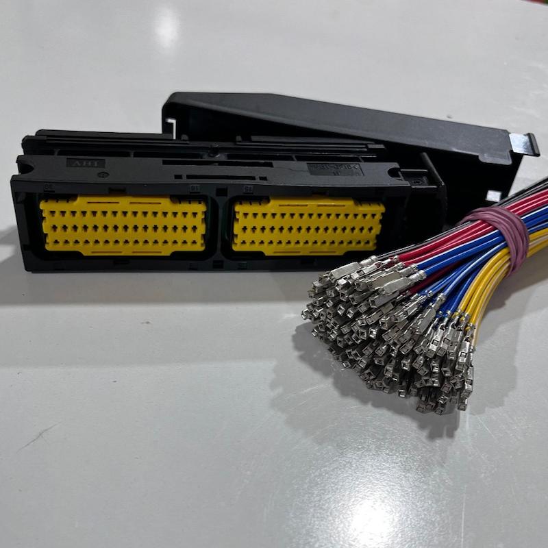 5123/ سوکت 90 خانه ECU