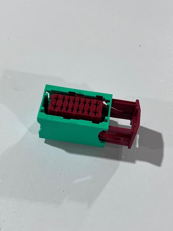 سوکت خام 16 خانه BSM رنگ سبز