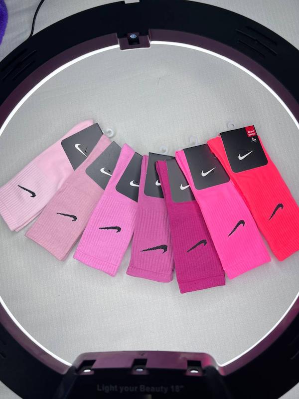 جوراب ساقدار نایکی (کالکشن صورتی)