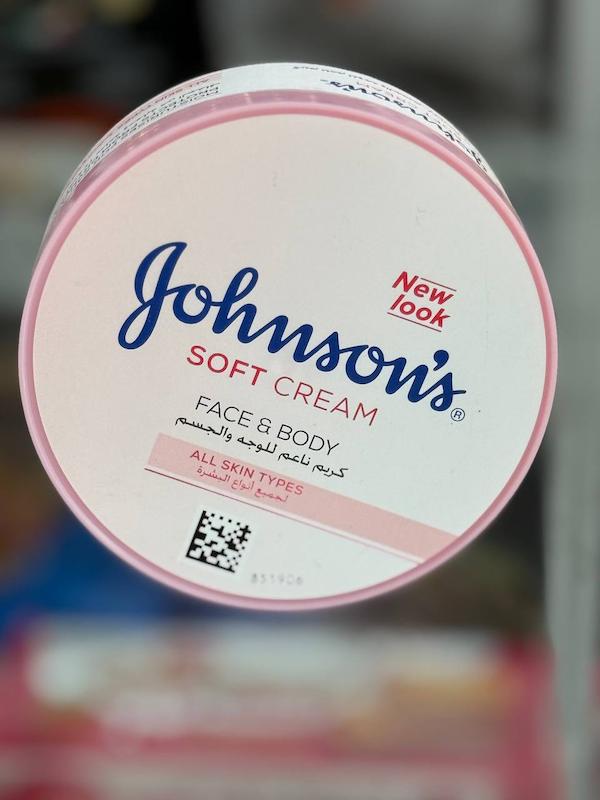 کرم نرم‌کننده جانسون Soft Cream
