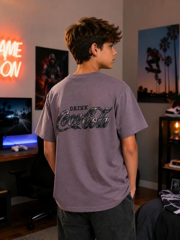 تیشرت بچگانه وارداتی طرح Coca-Cola 