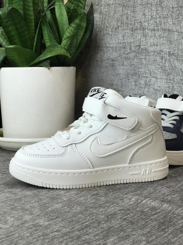 کتانی بچگانه طرح ایر جردن کد ۱۹۹۶