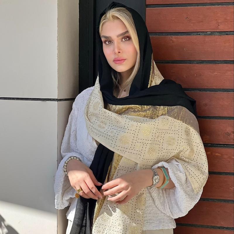 شال مشکی طلایی 🖤✨