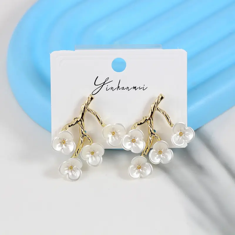 گوشواره میخی زنانه مدل شکوفه گیلاس کد AAC1601