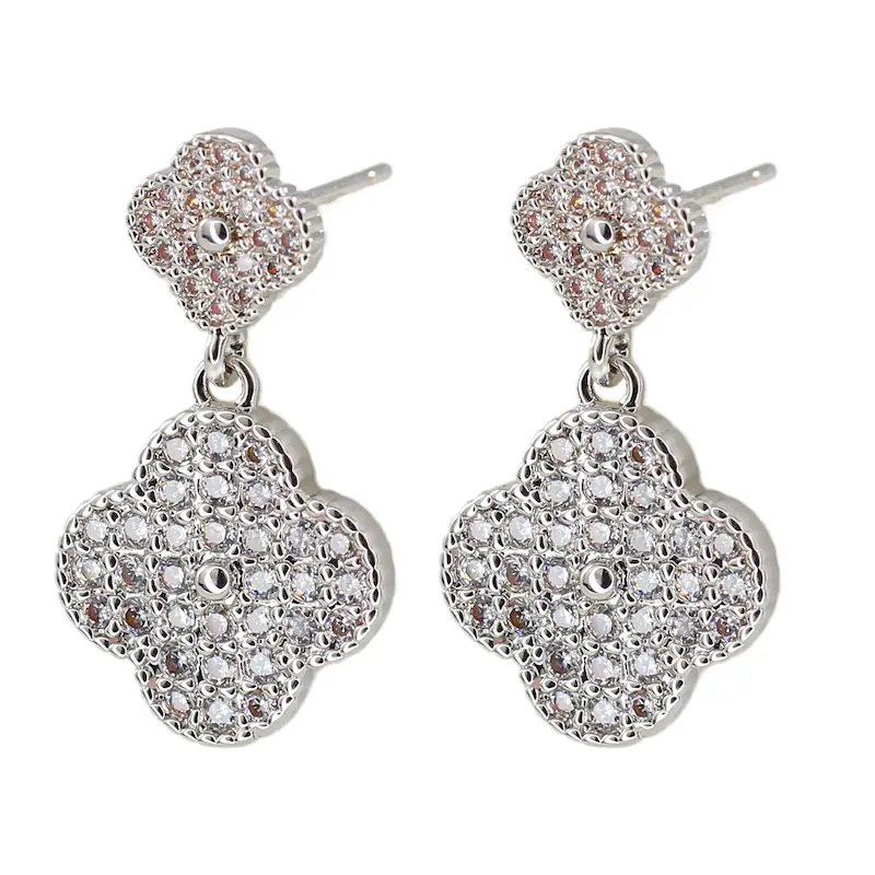 گوشواره میخی زنانه مدل گل ونکلیف کد AAC1560