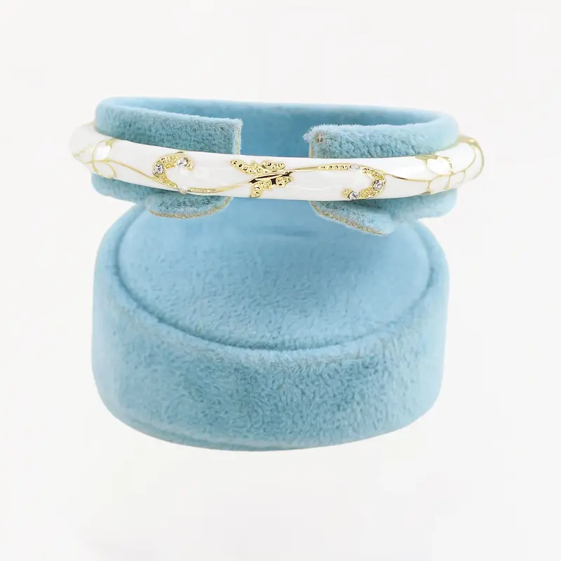 دستبند النگویی زنانه مدل AAD1076