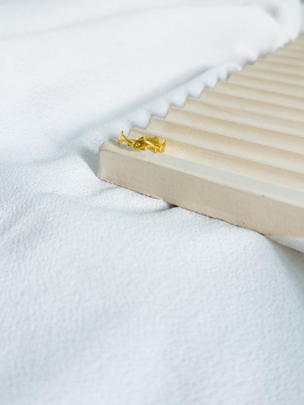 انگشتر پا دلفین طلایی