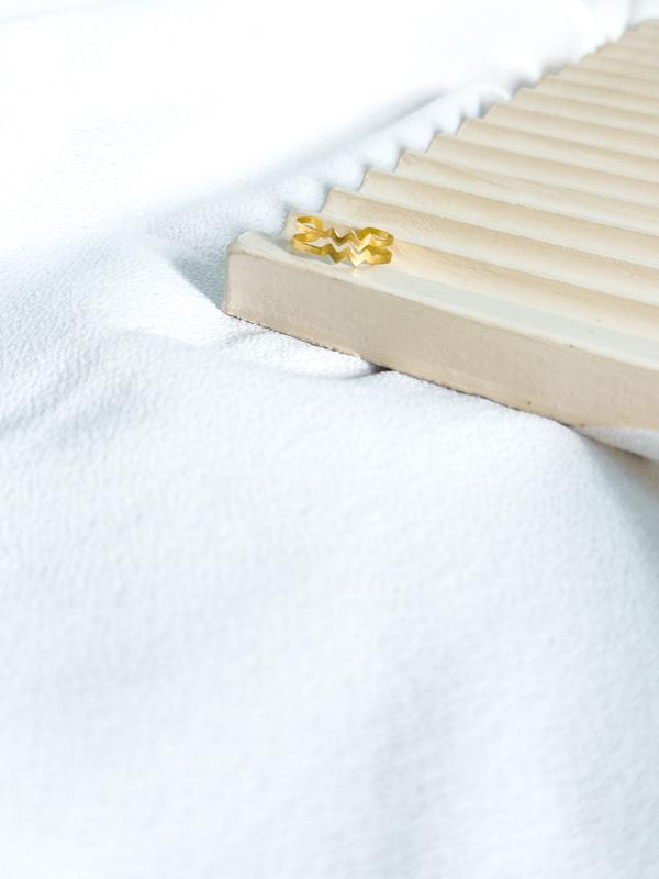 انگشتر پا موج طلایی