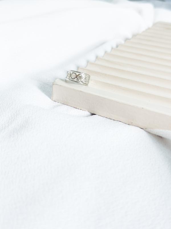 انگشتر پا نقره ای دایره