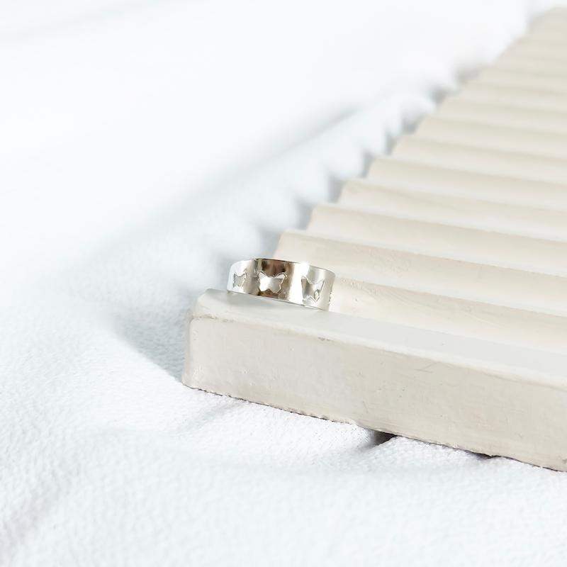 انگشتر پا نقره ای پروانه