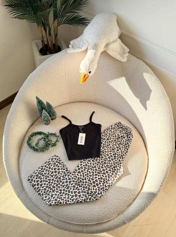 كراپ و شلوار طرح پلنگي