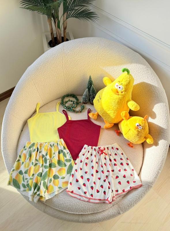 كراپ و شلوارك روشا