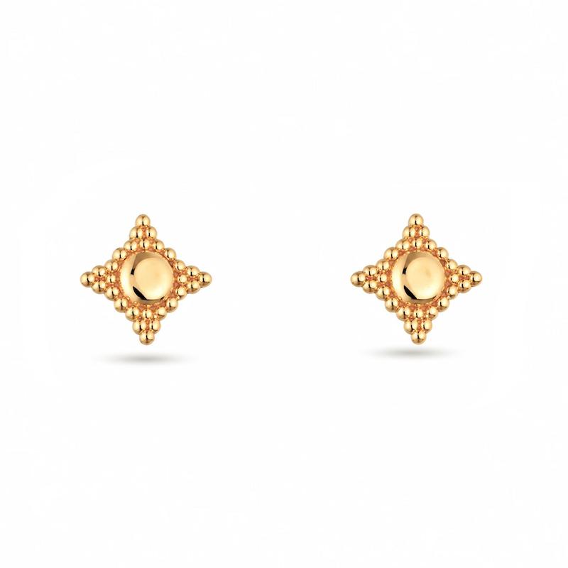 گوشواره میخی طلا 18 عیار لوزی G0200