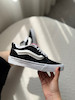 ونس off the wall