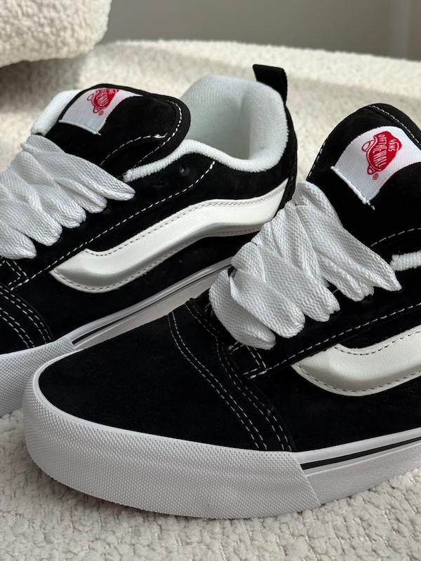 ونس off the wall