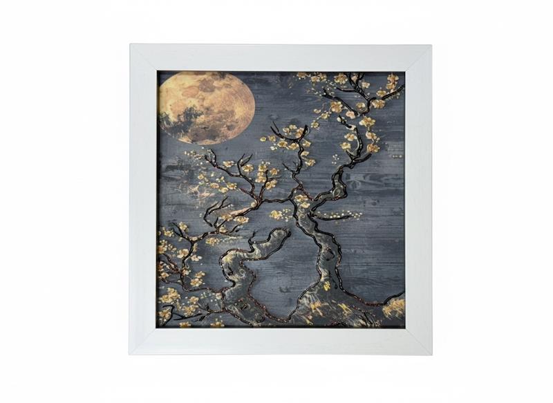 تابلو دکوراتیو ماه و شکوفه برجسته