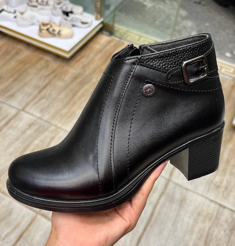 بوت بغل سگک  پریا🌿