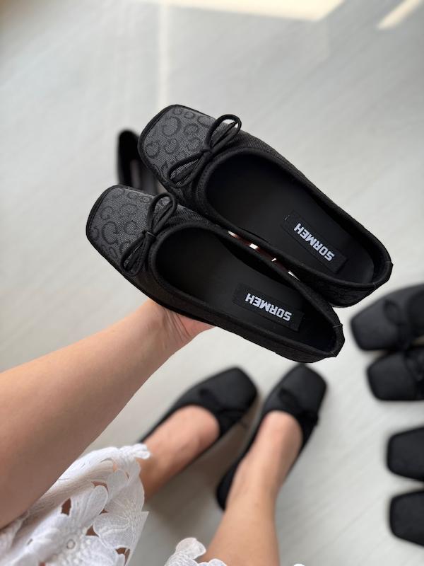 مری جین مدل Guess مشکی 