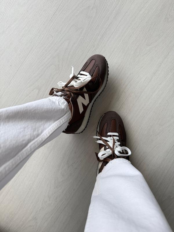 اسنیکرز شکلات تلخ مدل Newbalance