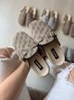اسلیپر دنیز طرح Guess - کرم قهوه ای