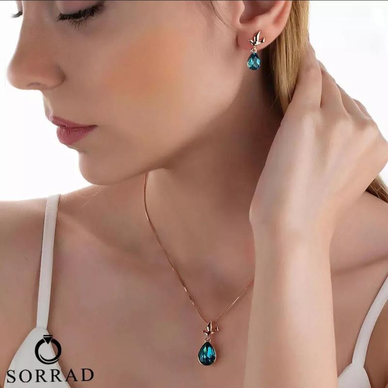 ست گردنبند و گوشواره اشکی کریستال اپال کلیو