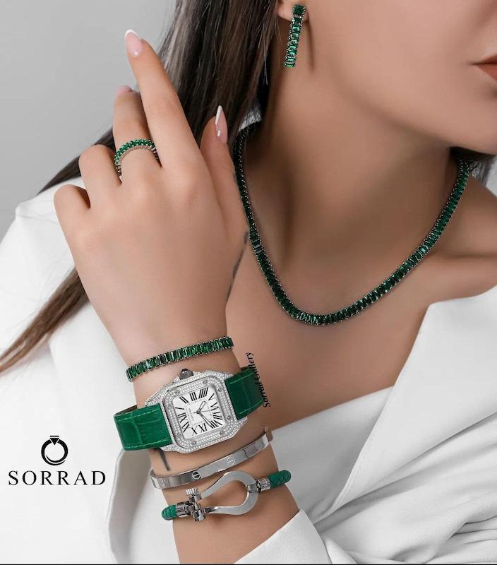 ساعت کارتیر پنتر زنانه / فول دایموند بند چرمی رنگ سبز صفحه دور نگین سفید