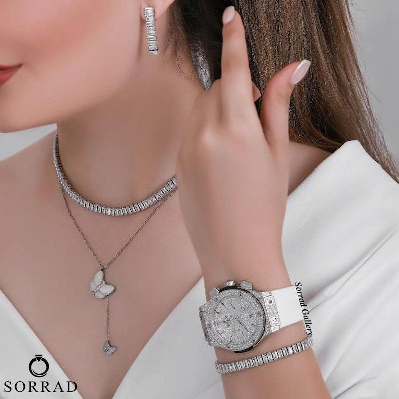 ساعت هابلوت زنانه / کورنوگراف فول دایموند بند رابر رنگ سفید صفحه فول نگین سفید