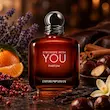 فضای گرم و مردانه عطر استرانگر ویت یو پارفوم با شاه بلوط و وانیل