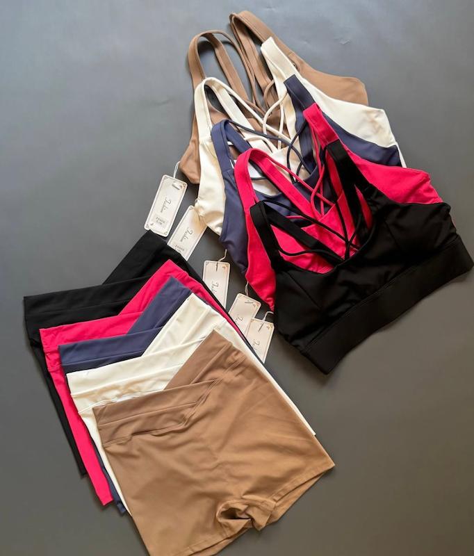 ست نیمتنه بایکر