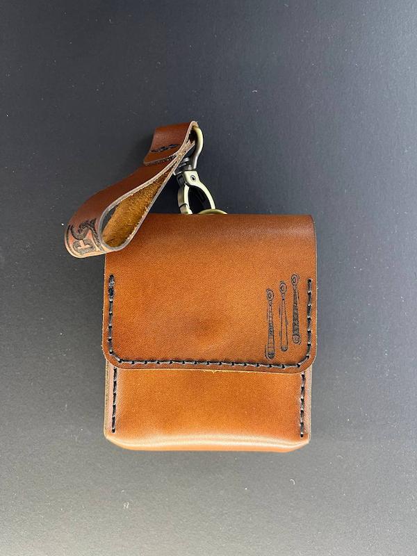 کیف سیگار انیمه ای طرح وان پیس زورو