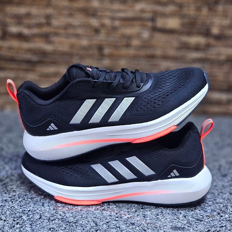 کتونی آدیداس اولترابونس Adidas Ultrabounce 