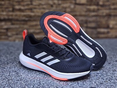 کتونی آدیداس اولترابونس Adidas Ultrabounce 