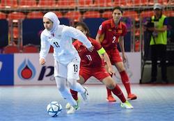 کفش فوتسال سایز میانه