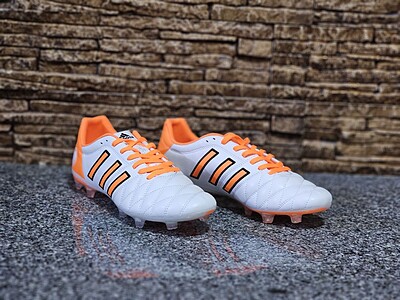 کفش فوتبال آدیداس تونی کروس پرو Adidas Adipure 11Pro